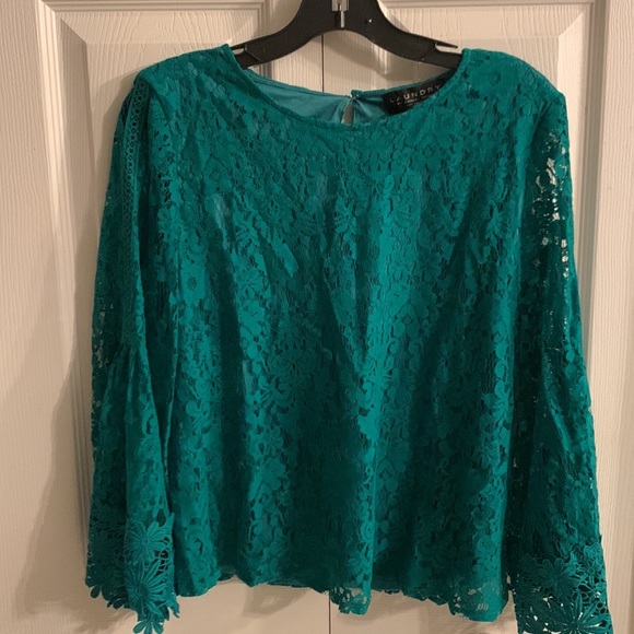 Laundry by Shelli Segal Floral Lace Bell Sleeve Top - Picture 3 of 7
